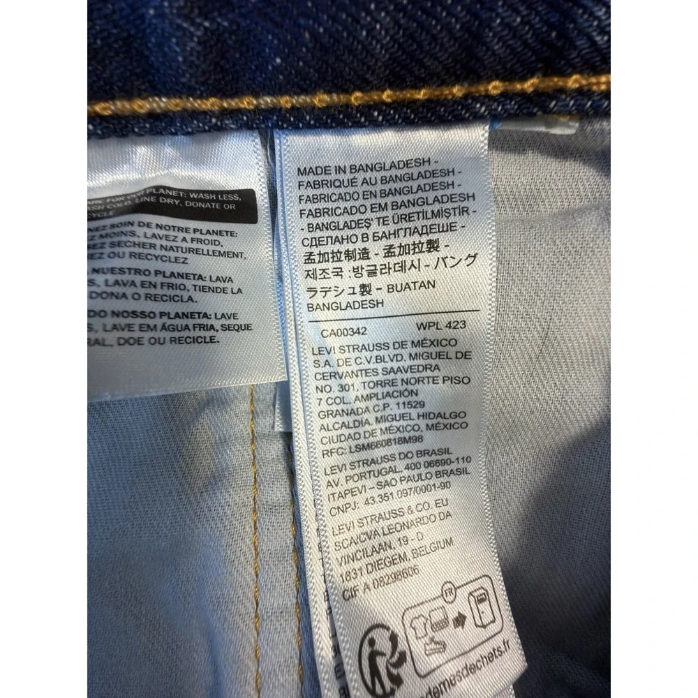 Levi's 550 Jeans Mens 36x32 Relaxed Fit Straight Leg Blue Denim NWT